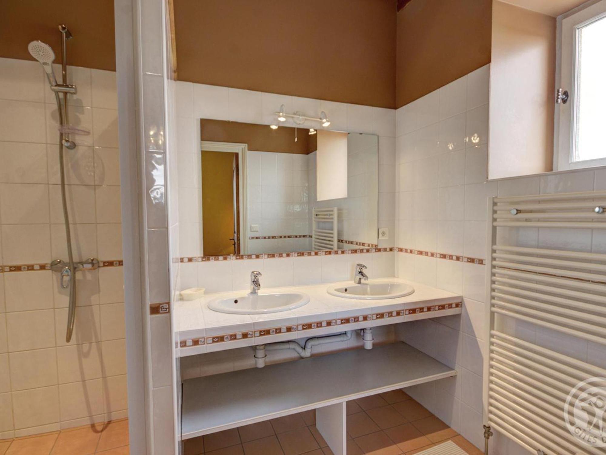 Belle Maison De Campagne Avec Piscine, 4 Chambres, Jardin Et Terrasse Pres De Montbrison - Fr-1-496-48 Chalain-le-Comtal Экстерьер фото